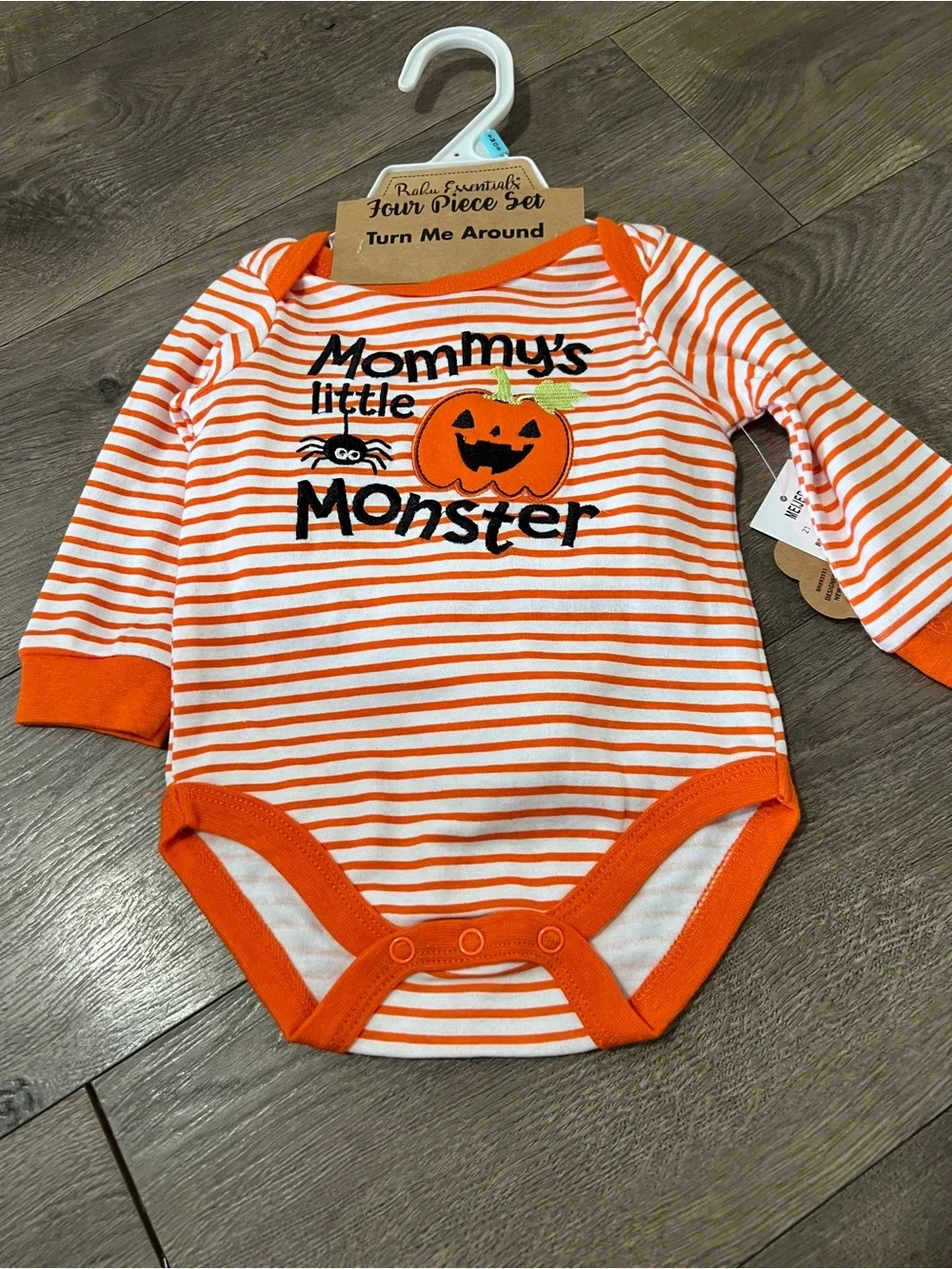 Halloween “ Mommy’s Little Monster” Four Piece Set 6 Months New